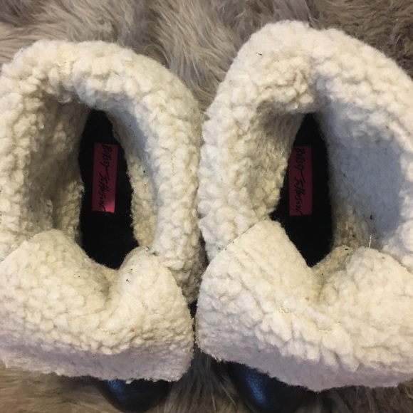 Betsey Johnson Platform Boots - Picture 10 of 10